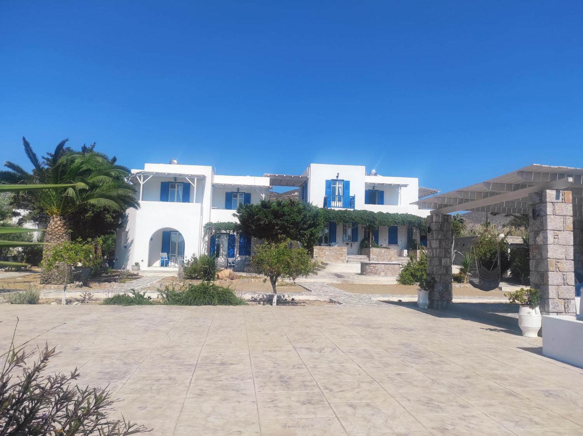 Villa Le Grand Bleu Katapola Exterior photo