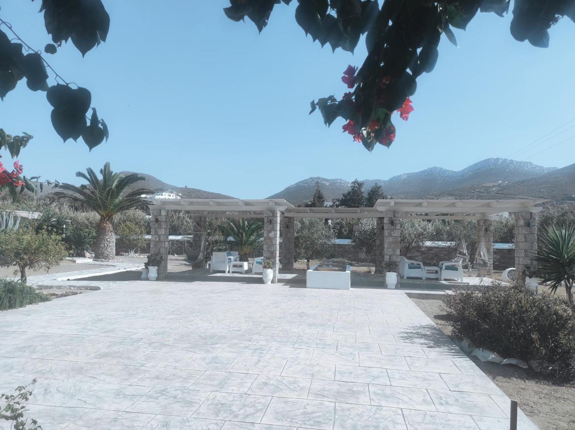 Villa Le Grand Bleu Katapola Exterior photo